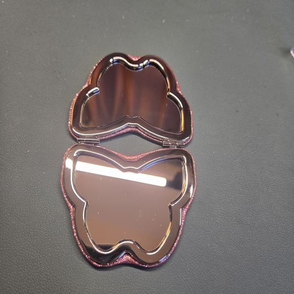 COACH Glitter Butterfly Compact Mirror Pink - Picture 7 of 7